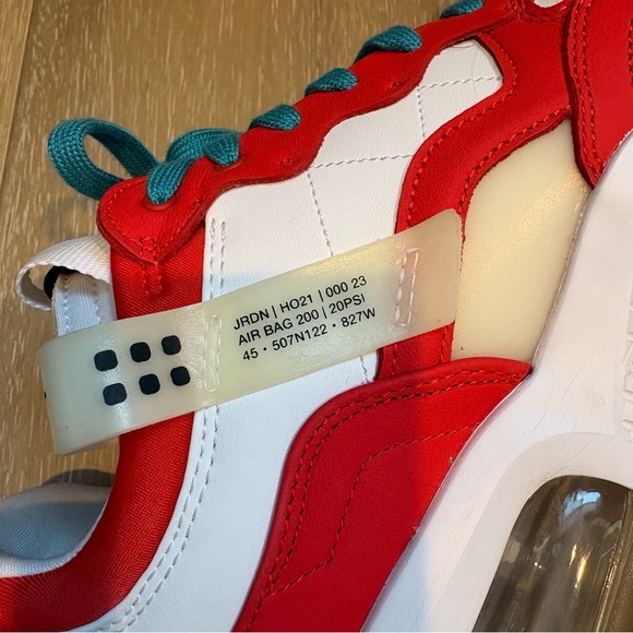 Nike Air Jordan MA2 "Chile Red Cyber Teal" sneaker Men’s size 9 - Picture 3 of 4